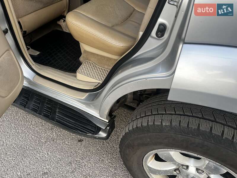 Внедорожник / Кроссовер Toyota Land Cruiser Prado 2004 в Чернигове
