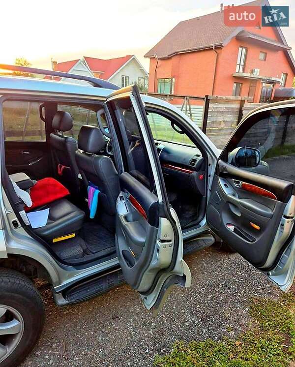 Внедорожник / Кроссовер Toyota Land Cruiser Prado 2007 в Киеве