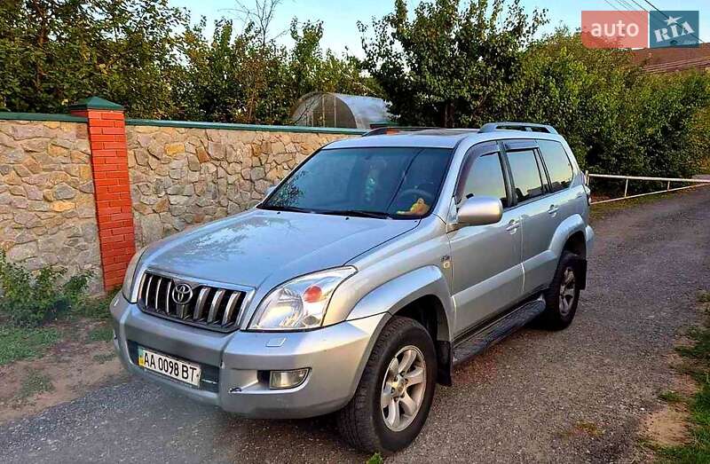 Внедорожник / Кроссовер Toyota Land Cruiser Prado 2007 в Киеве