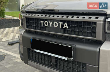 Внедорожник / Кроссовер Toyota Land Cruiser Prado 2025 в 