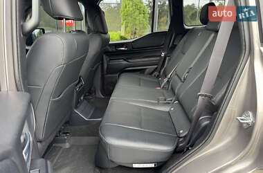 Внедорожник / Кроссовер Toyota Land Cruiser Prado 2025 в 