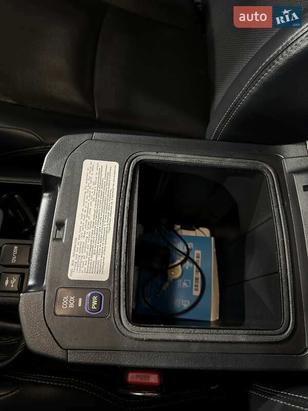 Внедорожник / Кроссовер Toyota Land Cruiser Prado 2019 в Хмельницком