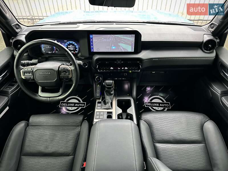 Позашляховик / Кросовер Toyota Land Cruiser Prado 2024 в Києві