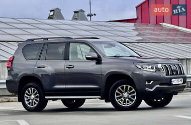 Позашляховик / Кросовер Toyota Land Cruiser Prado 2018 в 