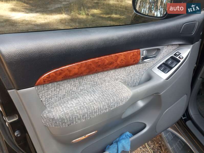 Позашляховик / Кросовер Toyota Land Cruiser Prado 2008 в Києві фото 4 Позашляховик / Кросовер Toyota Land Cruiser Prado 2008 в Києві