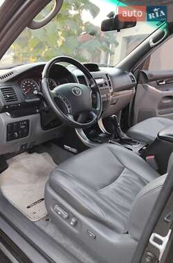 Внедорожник / Кроссовер Toyota Land Cruiser Prado 2008 в 