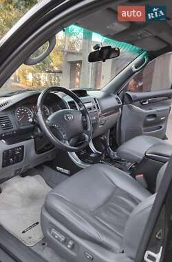 Внедорожник / Кроссовер Toyota Land Cruiser Prado 2008 в 