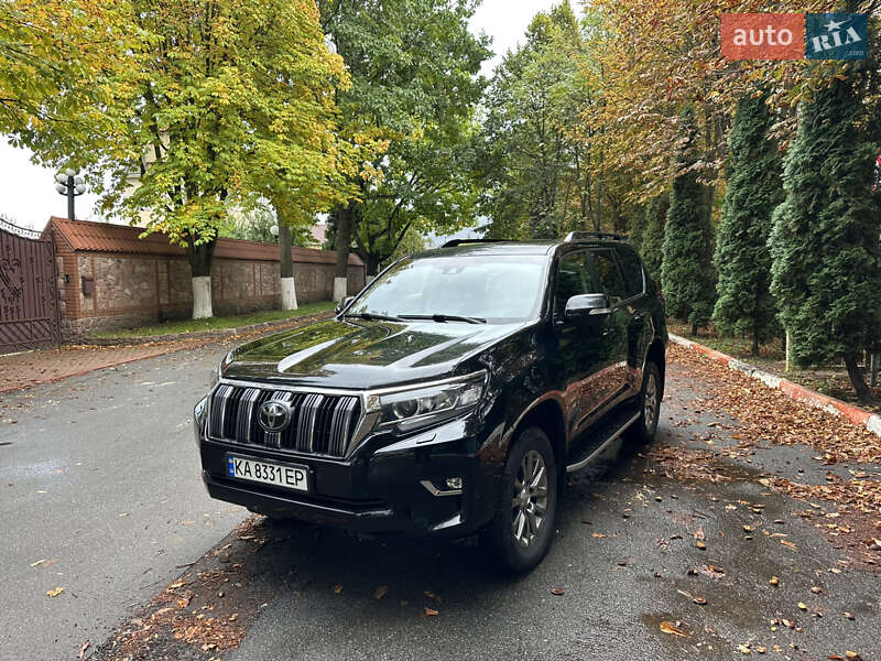 Toyota Land Cruiser Prado 2019
