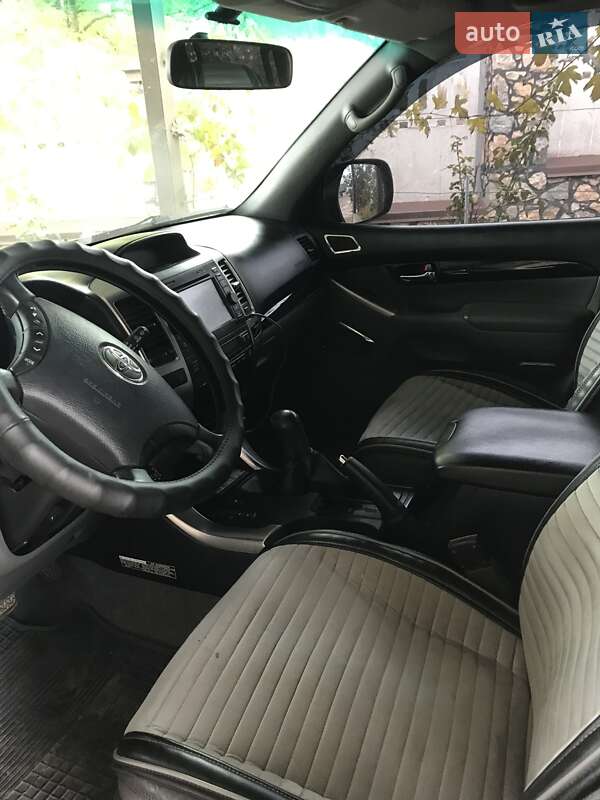 Позашляховик / Кросовер Toyota Land Cruiser Prado 2008 в Вільногірську