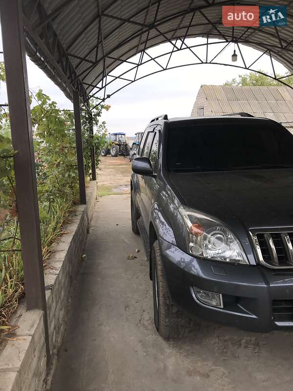 Позашляховик / Кросовер Toyota Land Cruiser Prado 2008 в Вільногірську
