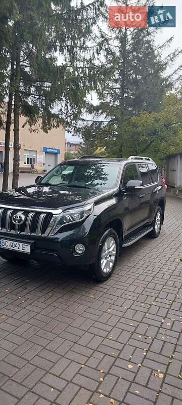 Внедорожник / Кроссовер Toyota Land Cruiser Prado 2017 в Львове