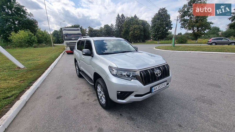 Позашляховик / Кросовер Toyota Land Cruiser Prado 2022 в Полтаві фото 2 Позашляховик / Кросовер Toyota Land Cruiser Prado 2022 в Полтаві
