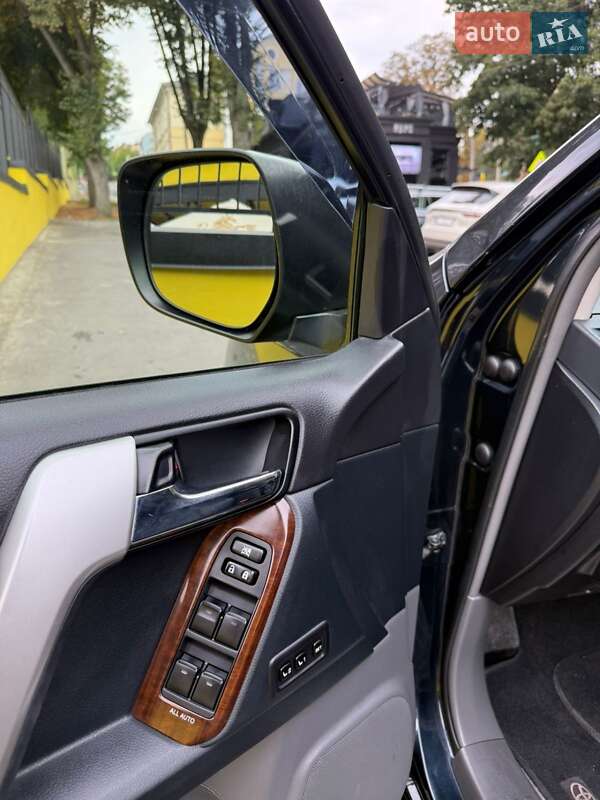 Внедорожник / Кроссовер Toyota Land Cruiser Prado 2012 в Черновцах фото 3 Внедорожник / Кроссовер Toyota Land Cruiser Prado 2012 в Черновцах