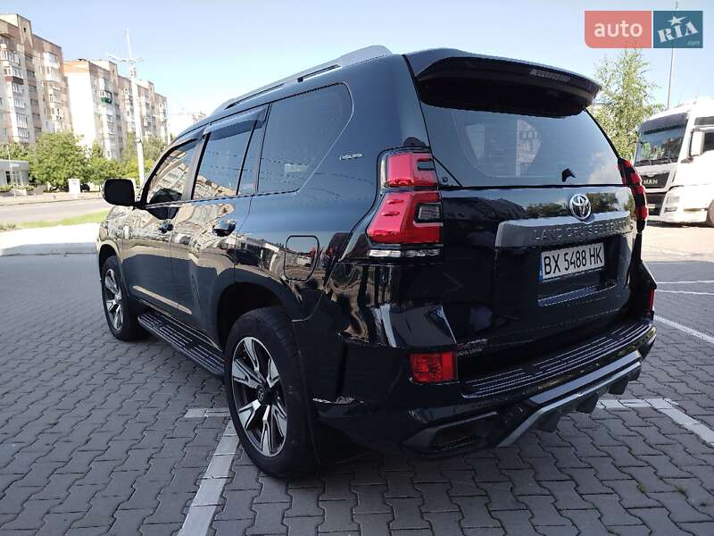 Позашляховик / Кросовер Toyota Land Cruiser Prado 2019 в Хмельницькому