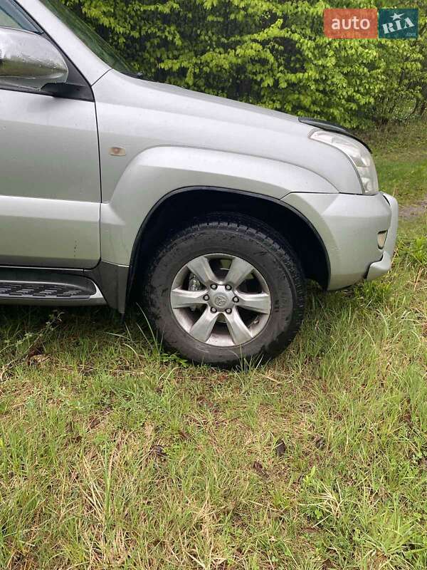 Внедорожник / Кроссовер Toyota Land Cruiser Prado 2008 в Киеве