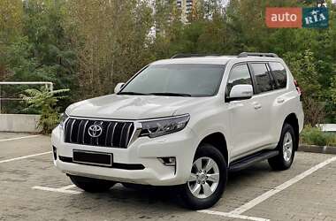 Позашляховик / Кросовер Toyota Land Cruiser Prado 2019 в Києві