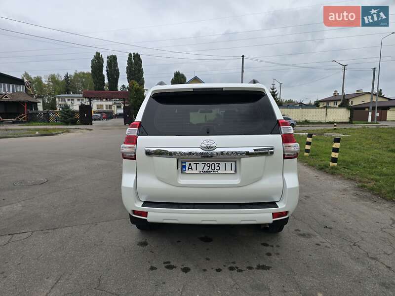 Позашляховик / Кросовер Toyota Land Cruiser Prado 2014 в Києві фото 7 Позашляховик / Кросовер Toyota Land Cruiser Prado 2014 в Києві