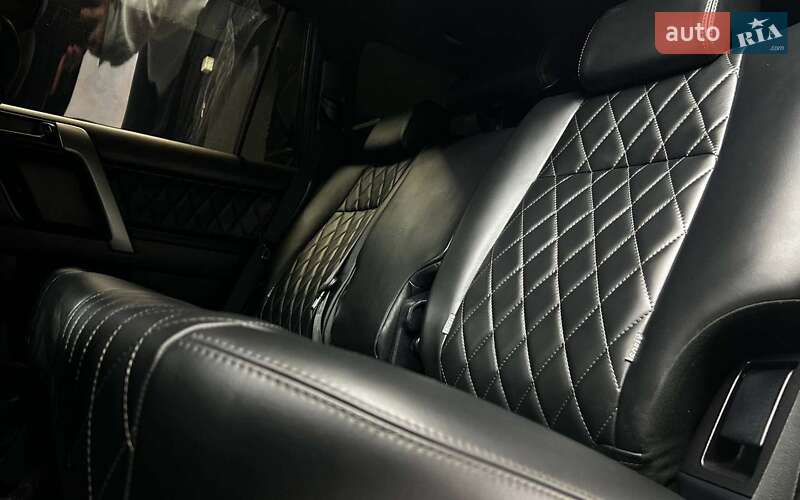 Внедорожник / Кроссовер Toyota Land Cruiser Prado 2015 в Черновцах