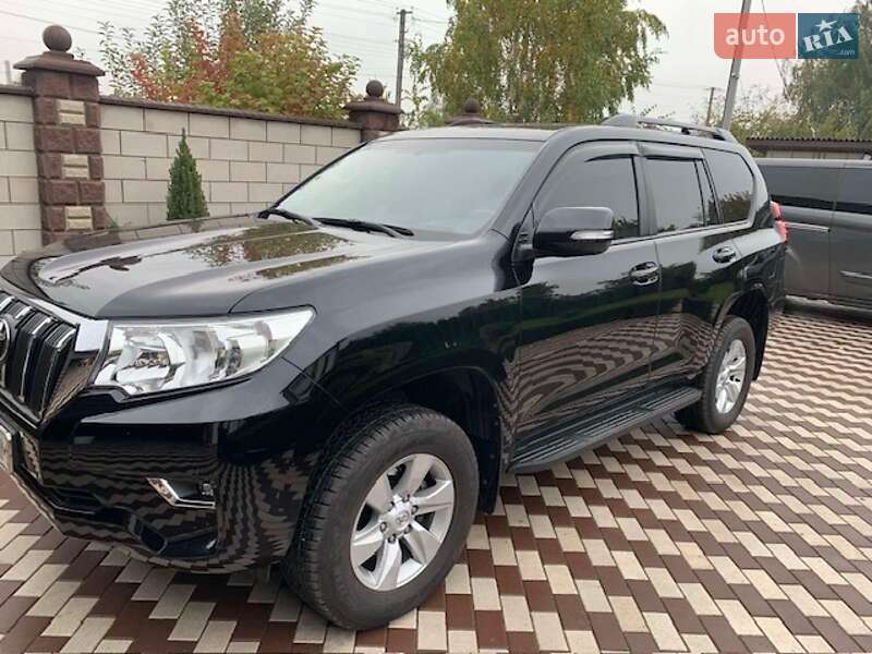 Позашляховик / Кросовер Toyota Land Cruiser Prado 2018 в Києві фото 2 Позашляховик / Кросовер Toyota Land Cruiser Prado 2018 в Києві