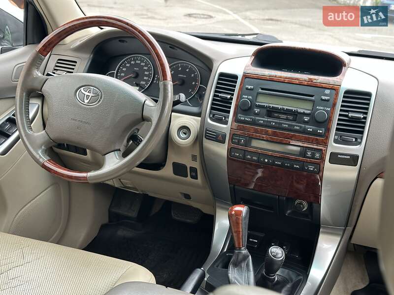 Внедорожник / Кроссовер Toyota Land Cruiser Prado 2006 в Киеве фото 31 Внедорожник / Кроссовер Toyota Land Cruiser Prado 2006 в Киеве