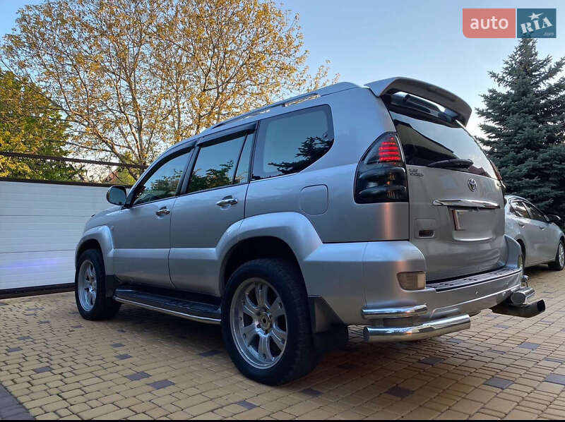 Внедорожник / Кроссовер Toyota Land Cruiser Prado 2006 в Лысянке