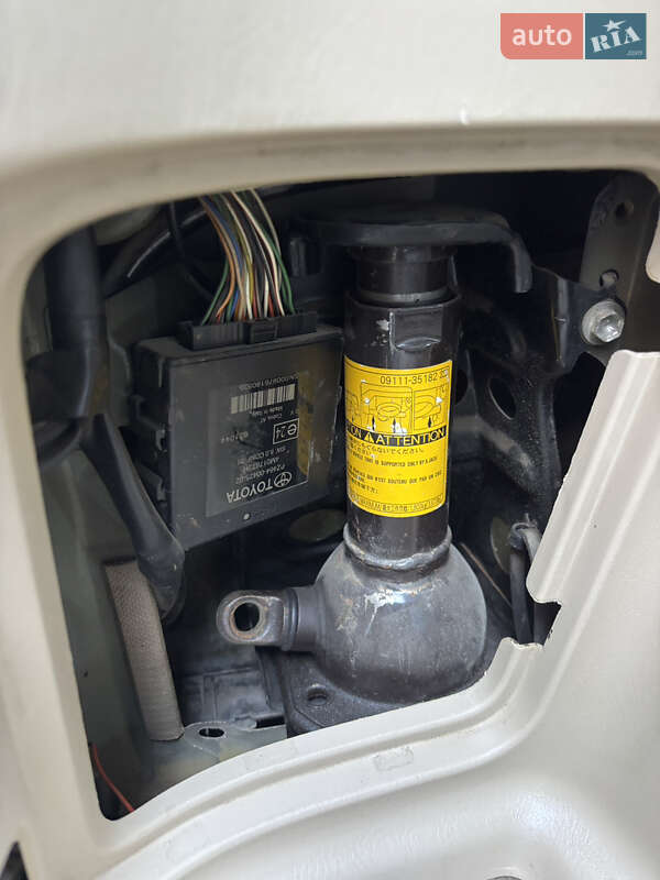 Внедорожник / Кроссовер Toyota Land Cruiser Prado 2008 в Ровно фото 49 Внедорожник / Кроссовер Toyota Land Cruiser Prado 2008 в Ровно