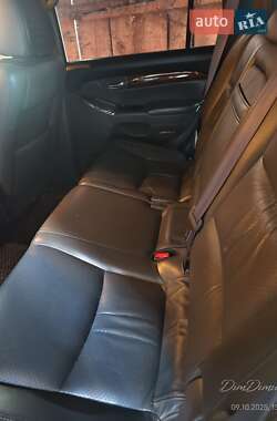 Внедорожник / Кроссовер Toyota Land Cruiser Prado 2005 в  фото 4 Внедорожник / Кроссовер Toyota Land Cruiser Prado 2005 в