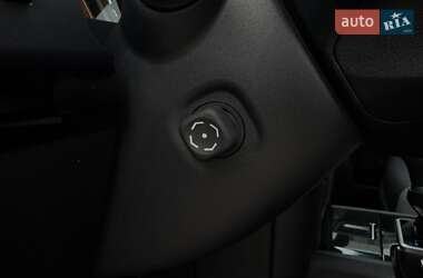 Внедорожник / Кроссовер Toyota Land Cruiser Prado 2023 в 