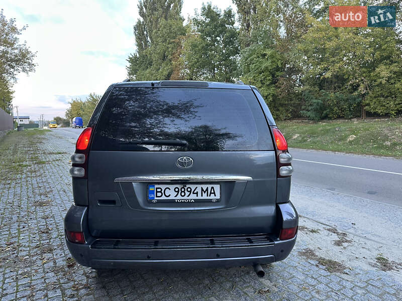 Внедорожник / Кроссовер Toyota Land Cruiser Prado 2005 в Львове