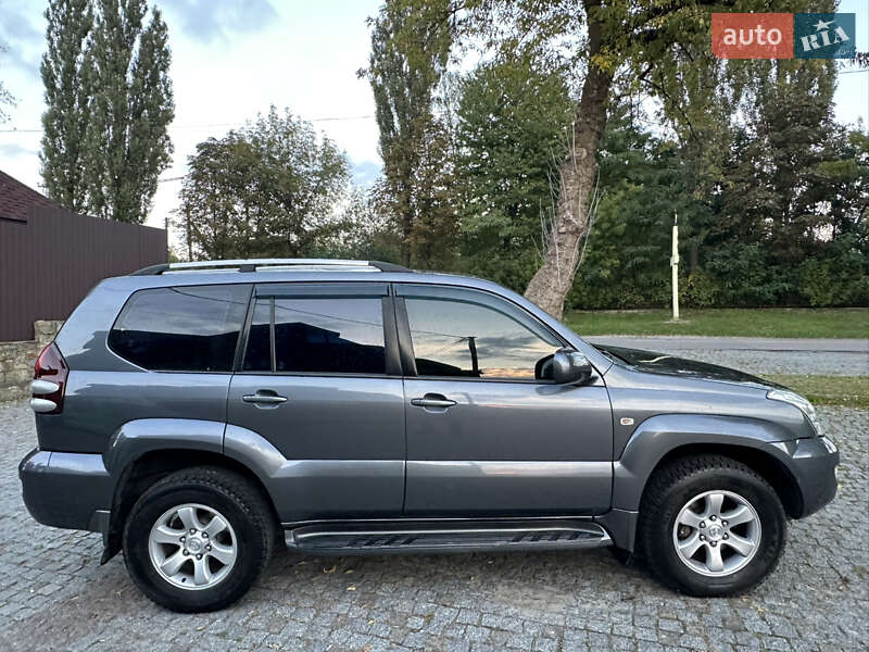 Внедорожник / Кроссовер Toyota Land Cruiser Prado 2005 в Львове