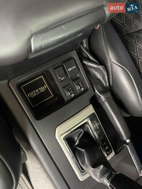 Позашляховик / Кросовер Toyota Land Cruiser Prado 2010 в Дніпрі фото 30 Позашляховик / Кросовер Toyota Land Cruiser Prado 2010 в Дніпрі