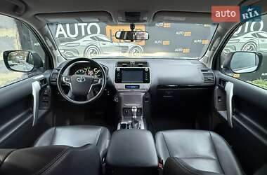 Внедорожник / Кроссовер Toyota Land Cruiser Prado 2020 в 