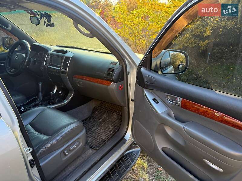 Позашляховик / Кросовер Toyota Land Cruiser Prado 2008 в Дніпрі фото 13 Позашляховик / Кросовер Toyota Land Cruiser Prado 2008 в Дніпрі