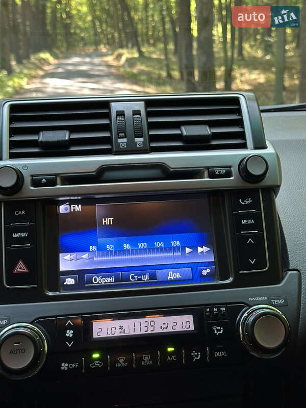 Позашляховик / Кросовер Toyota Land Cruiser Prado 2017 в Луцьку фото 11 Позашляховик / Кросовер Toyota Land Cruiser Prado 2017 в Луцьку