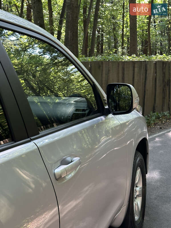 Позашляховик / Кросовер Toyota Land Cruiser Prado 2017 в Луцьку фото 17 Позашляховик / Кросовер Toyota Land Cruiser Prado 2017 в Луцьку