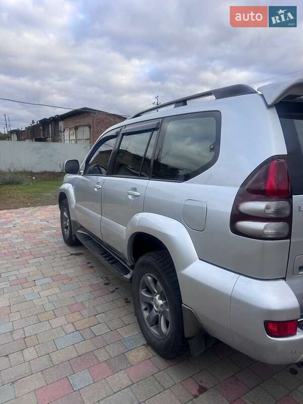 Внедорожник / Кроссовер Toyota Land Cruiser Prado 2006 в Харькове