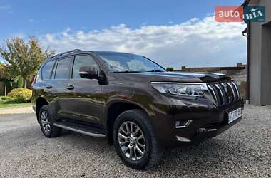 Позашляховик / Кросовер Toyota Land Cruiser Prado 2018 в  Позашляховик / Кросовер Toyota Land Cruiser Prado 2018 в