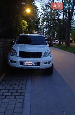 Внедорожник / Кроссовер Toyota Land Cruiser Prado 2005 в Киеве