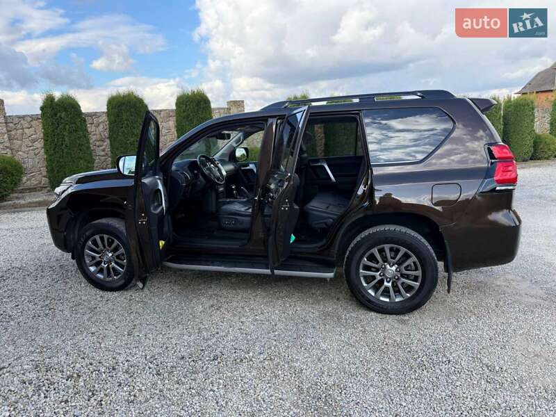 Позашляховик / Кросовер Toyota Land Cruiser Prado 2018 в Івано-Франківську фото 13 Позашляховик / Кросовер Toyota Land Cruiser Prado 2018 в Івано-Франківську