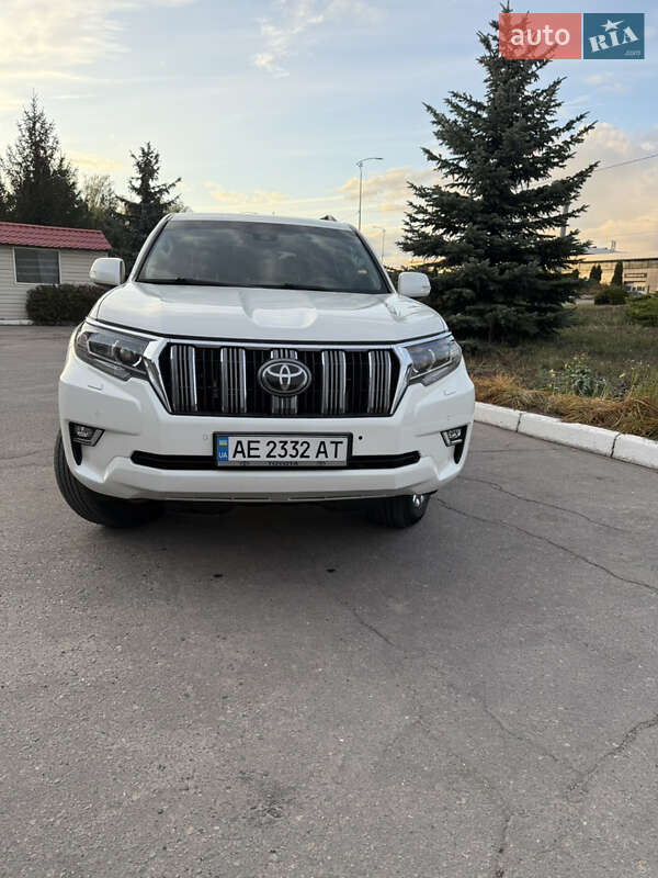 Позашляховик / Кросовер Toyota Land Cruiser Prado 2019 в Полтаві фото 48 Позашляховик / Кросовер Toyota Land Cruiser Prado 2019 в Полтаві