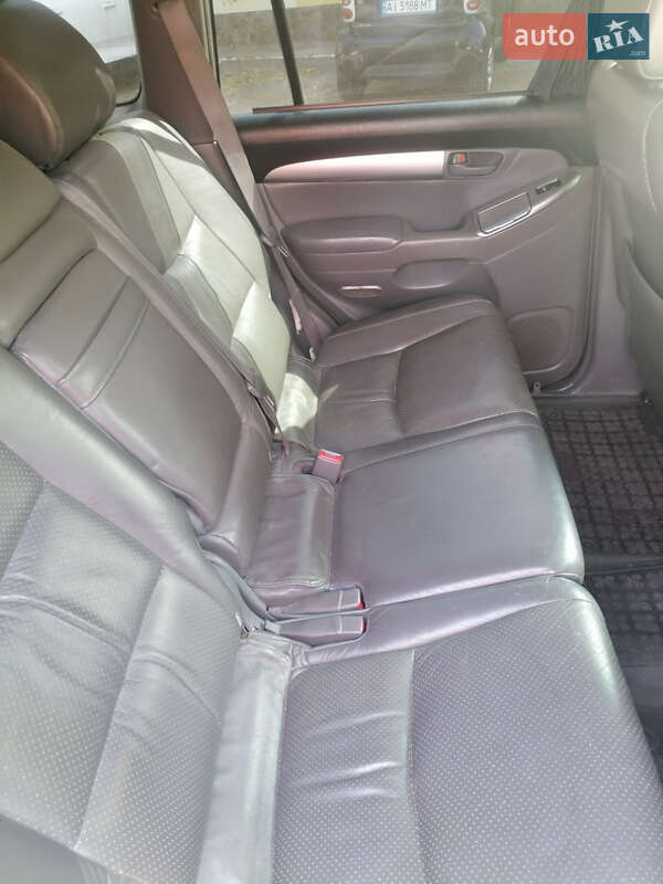 Внедорожник / Кроссовер Toyota Land Cruiser Prado 2006 в Бородянке