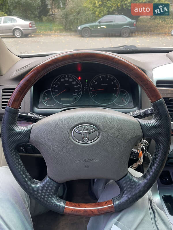 Внедорожник / Кроссовер Toyota Land Cruiser Prado 2004 в Киеве фото 14 Внедорожник / Кроссовер Toyota Land Cruiser Prado 2004 в Киеве