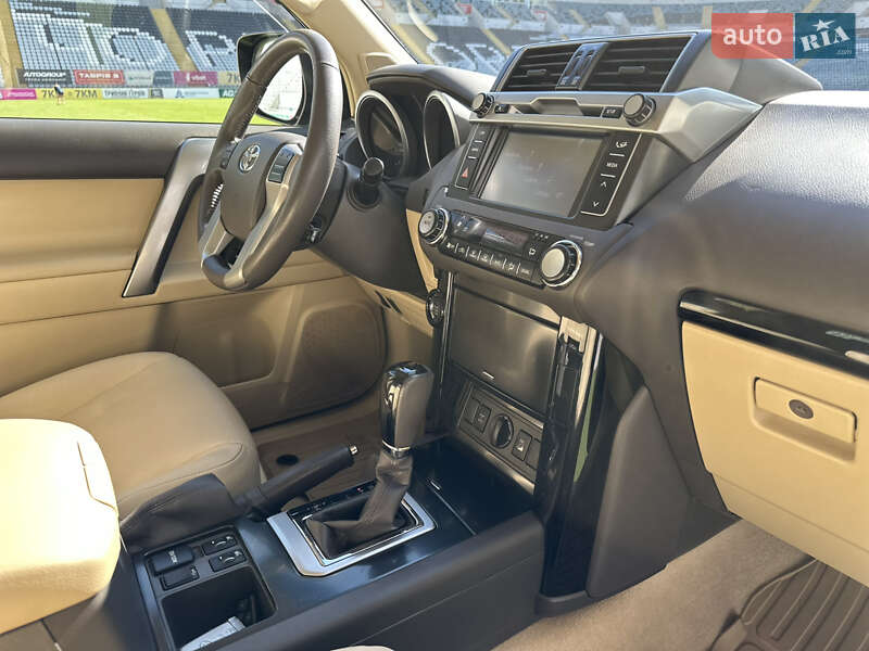 Внедорожник / Кроссовер Toyota Land Cruiser Prado 2017 в Одессе фото 58 Внедорожник / Кроссовер Toyota Land Cruiser Prado 2017 в Одессе