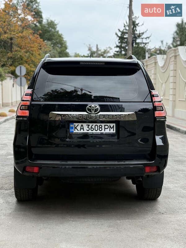 Внедорожник / Кроссовер Toyota Land Cruiser Prado 2022 в Одессе