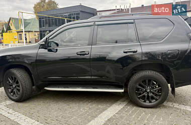 Внедорожник / Кроссовер Toyota Land Cruiser Prado 2020 в 