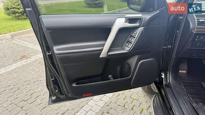 Внедорожник / Кроссовер Toyota Land Cruiser Prado 2020 в Пирятине фото 22 Внедорожник / Кроссовер Toyota Land Cruiser Prado 2020 в Пирятине