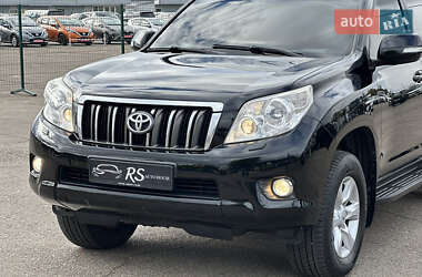 Внедорожник / Кроссовер Toyota Land Cruiser Prado 2012 в 
