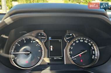 Позашляховик / Кросовер Toyota Land Cruiser Prado 2020 в  фото 16 Позашляховик / Кросовер Toyota Land Cruiser Prado 2020 в
