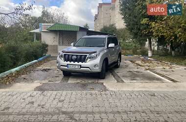 Внедорожник / Кроссовер Toyota Land Cruiser Prado 2016 в 
