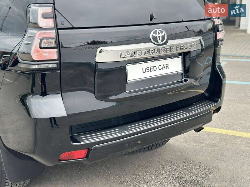 Позашляховик / Кросовер Toyota Land Cruiser Prado 2021 в Полтаві фото 15 Позашляховик / Кросовер Toyota Land Cruiser Prado 2021 в Полтаві